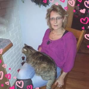 Meet your Posher, Lori